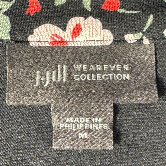 J.Jill Wearever Collection Floral Scoop-Neck Black Tunic Medium - Picture 12 of 12